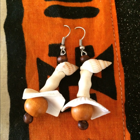 Beautiful handmade airings - Picture 1 of 1